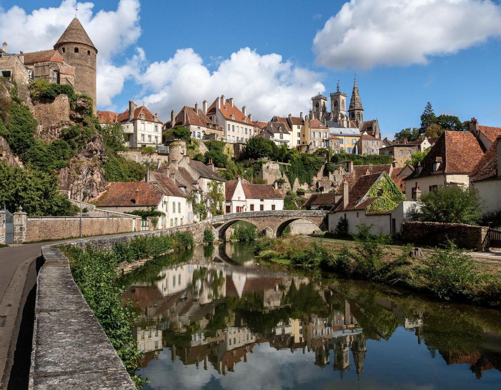 Au 10 Le Long Du Canal Fain-Les-Montbard 外观 照片